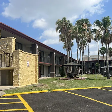 Red Roof Inn Corpus Christi North - Near Downtown-2