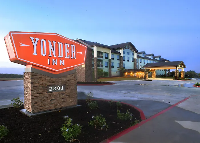 Comfort Inn & Suites Beeville